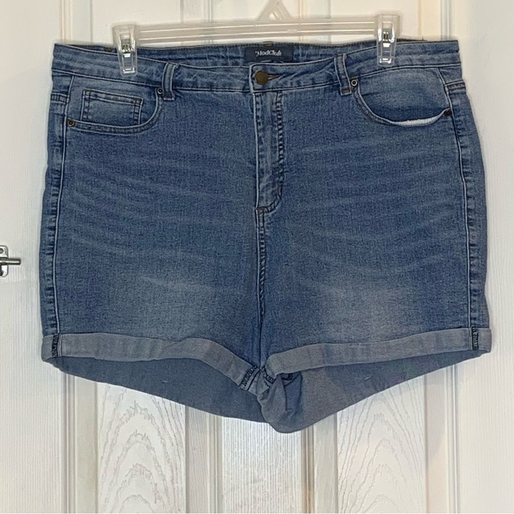 ModCloth Denim Shorts Rolled Cuff Size 18